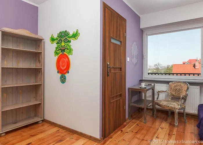 Rum i privatbostad Bach *